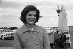 Pictures of Jackie O Kennedy - young jackie bouvier kennedy.png